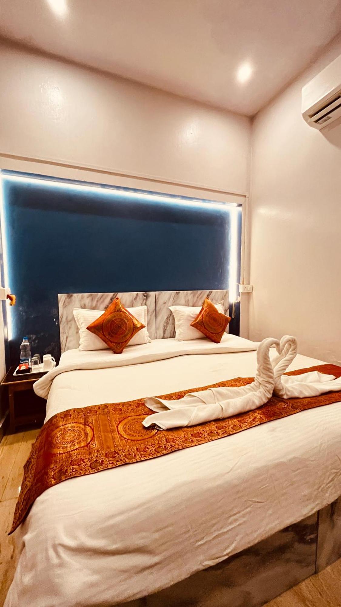 Hotel Vibe N Joy Waranasi Zewnętrze zdjęcie
