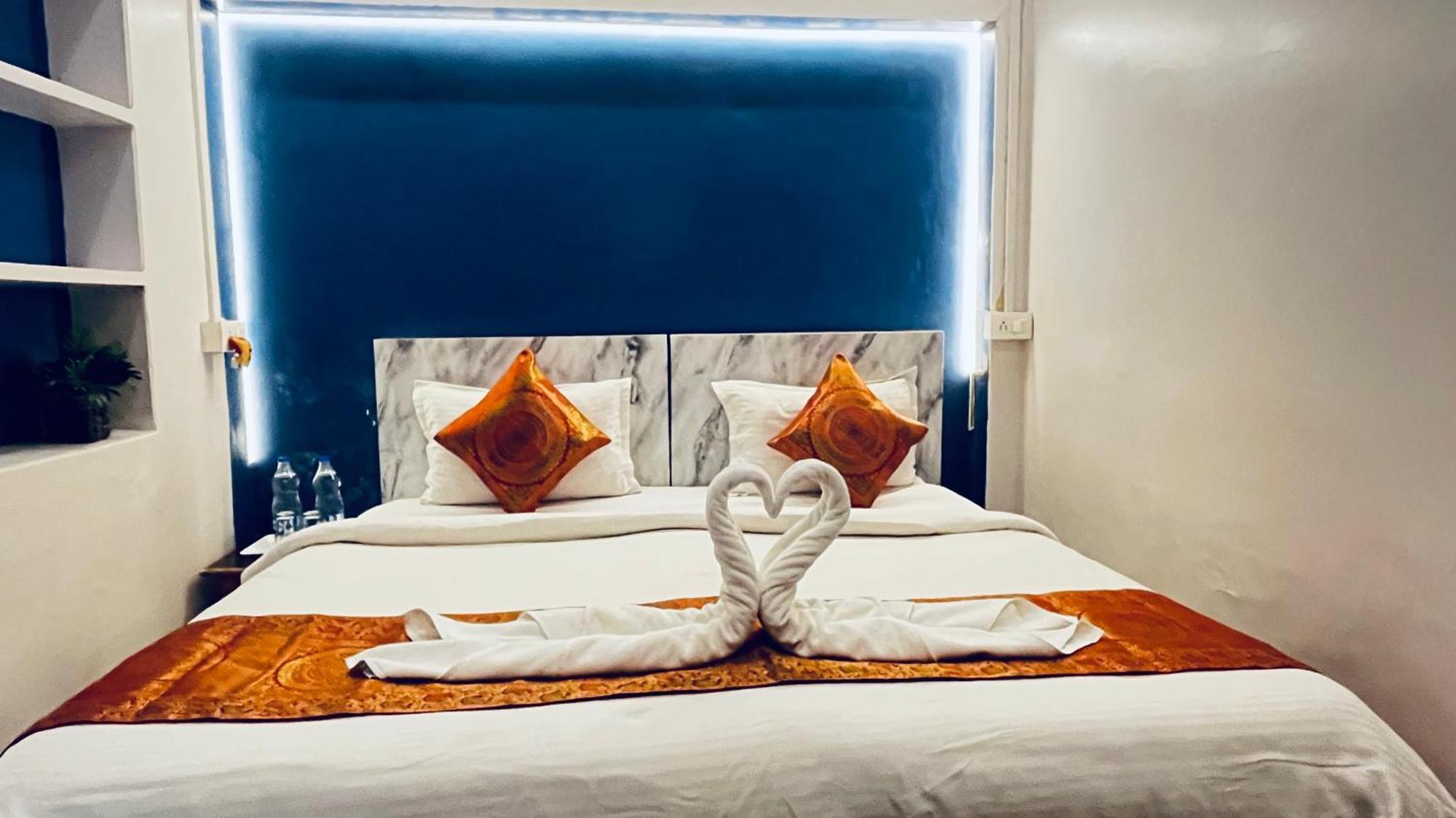 Hotel Vibe N Joy Waranasi Zewnętrze zdjęcie