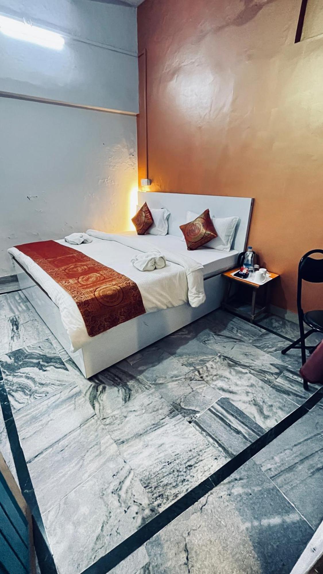 Hotel Vibe N Joy Waranasi Zewnętrze zdjęcie