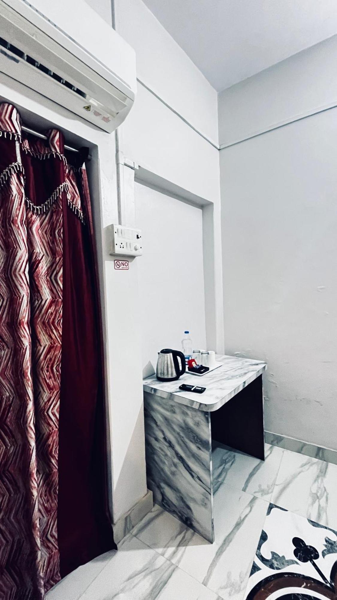 Hotel Vibe N Joy Waranasi Zewnętrze zdjęcie