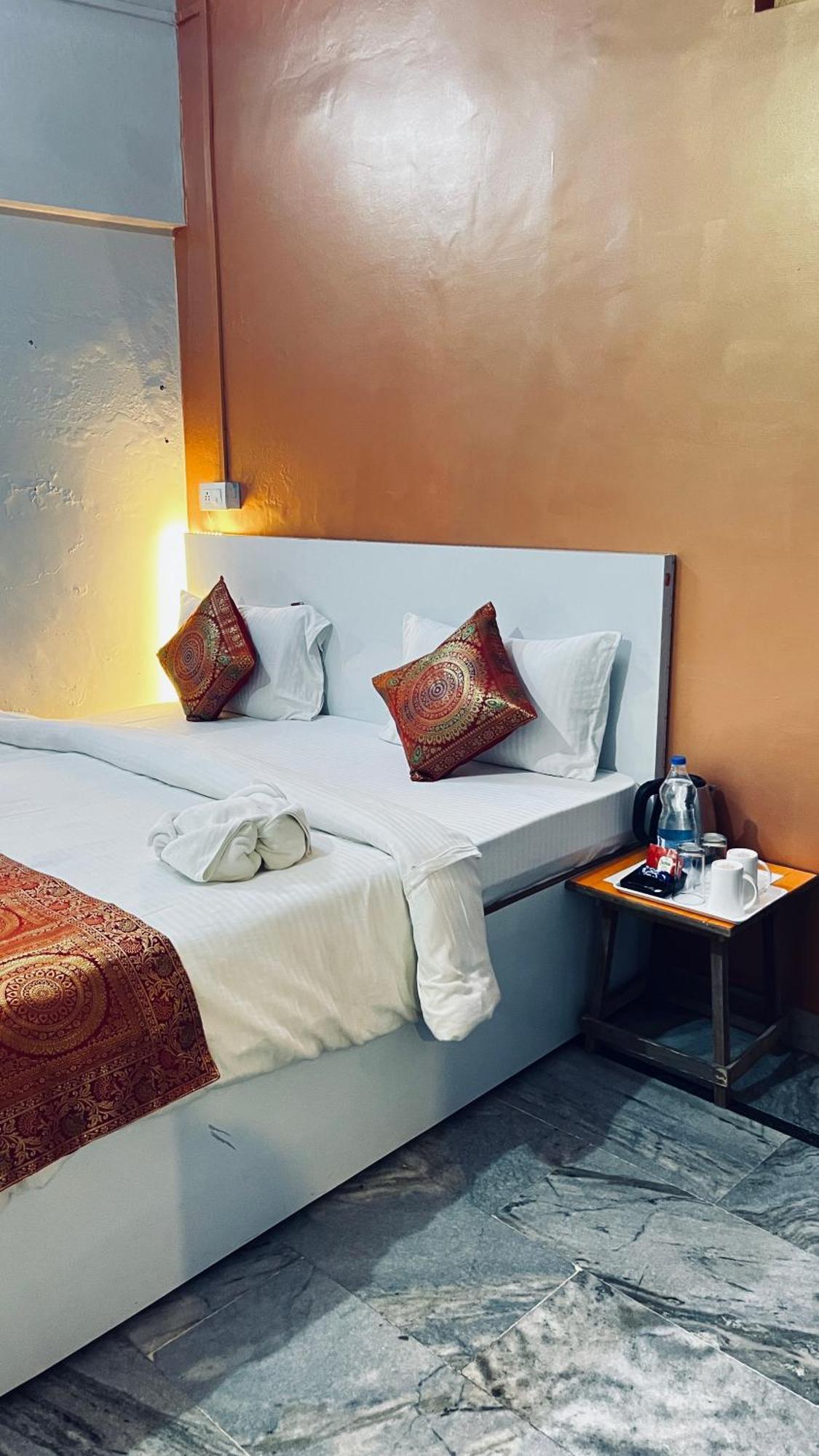 Hotel Vibe N Joy Waranasi Zewnętrze zdjęcie